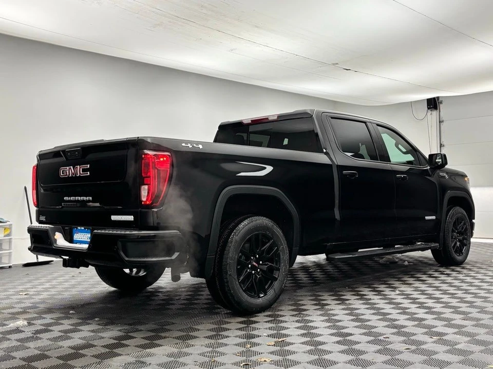 2026 GMC Sierra 5th Gen - Image 7 of 12