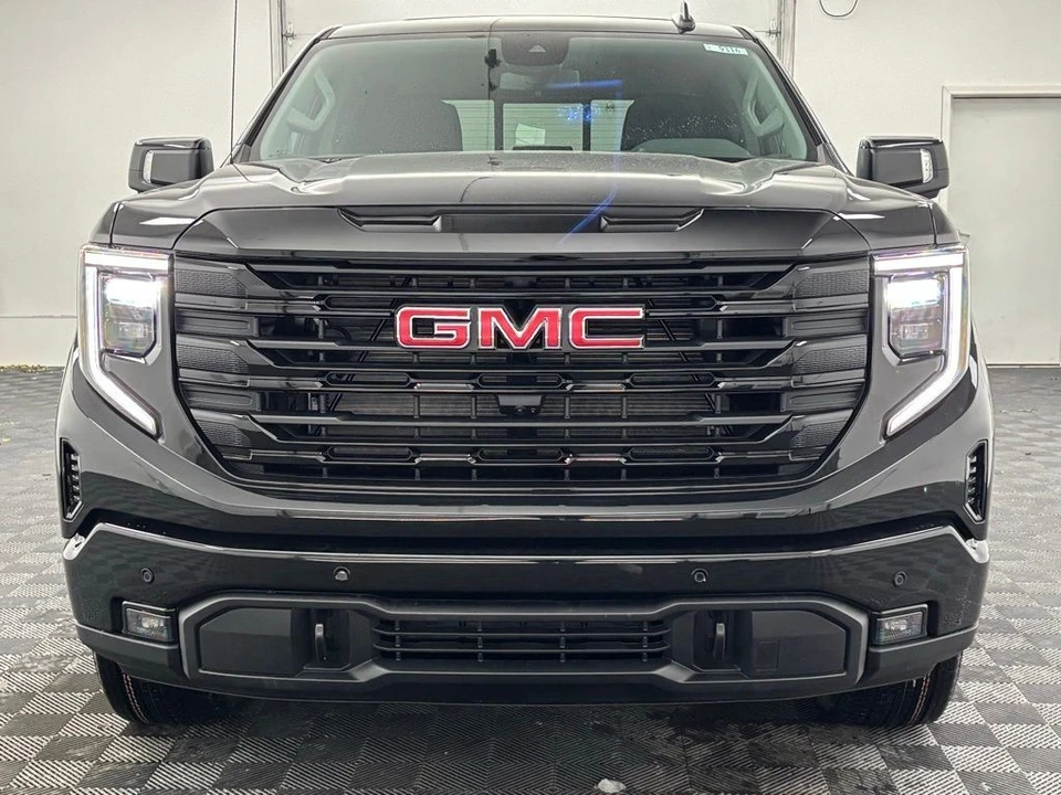 2026 GMC Sierra 5th Gen - Image 12 of 12