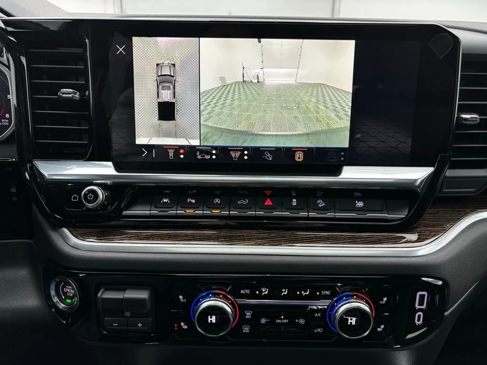 2026 GMC Sierra 5th Gen - Image 3 of 12