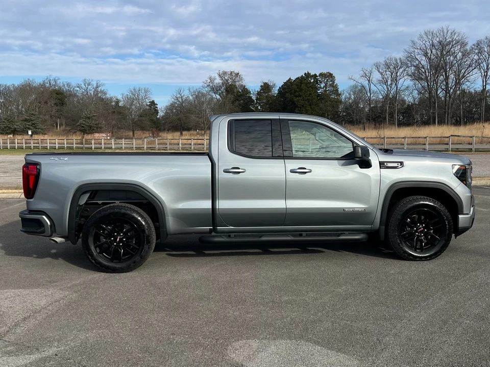 2026 GMC Sierra 5th Gen - Image 7 of 12