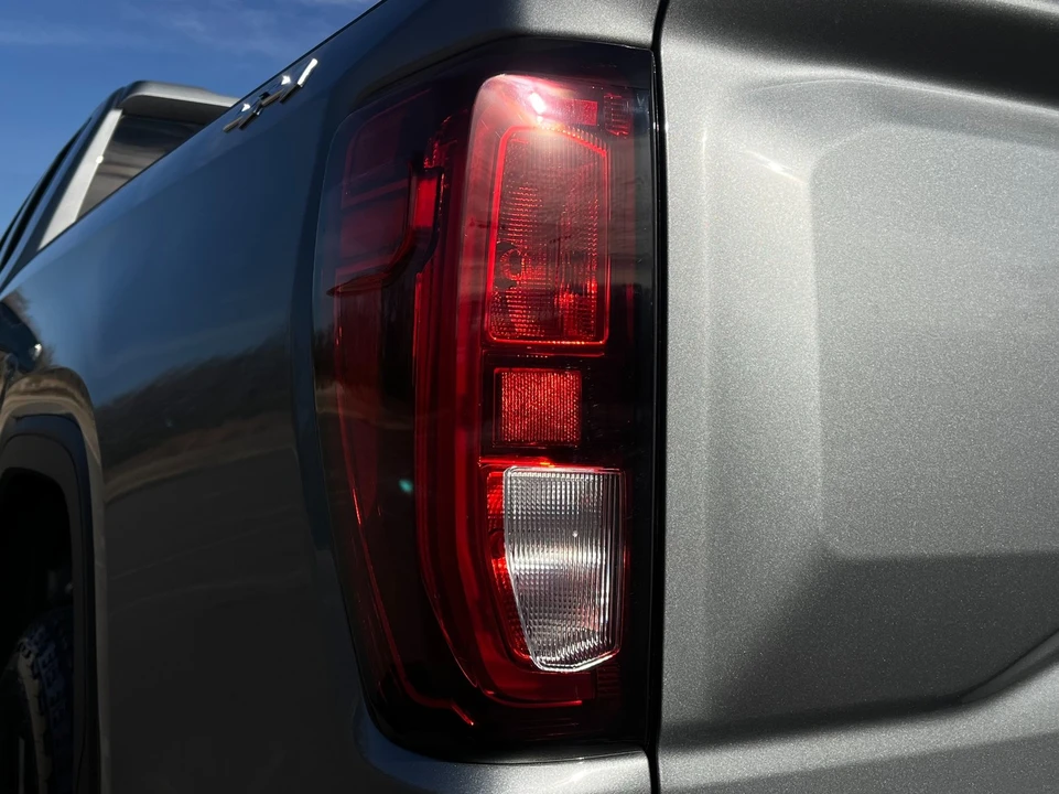 2026 GMC Sierra 5th Gen - Image 11 of 12