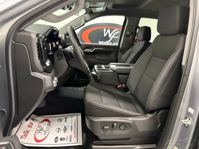2026 GMC Sierra 5th Gen - Image 11 of 12