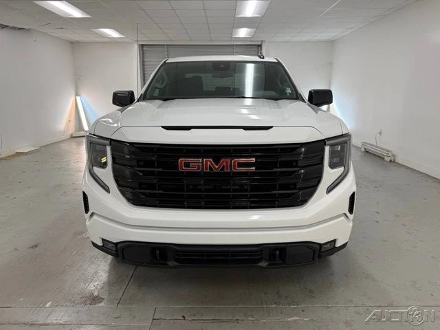 2026 GMC Sierra 5th Gen - Image 2 of 12