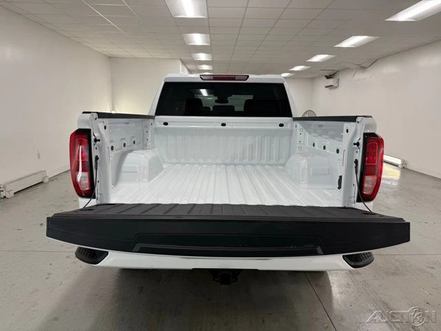 2026 GMC Sierra 5th Gen - Image 8 of 12