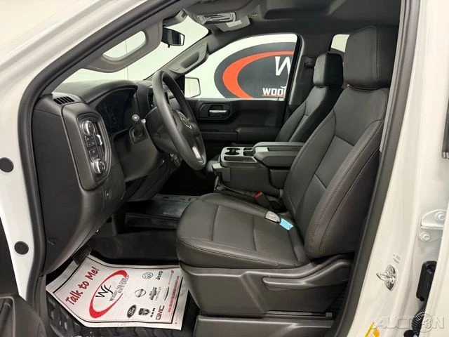 2026 GMC Sierra 5th Gen - Image 9 of 12