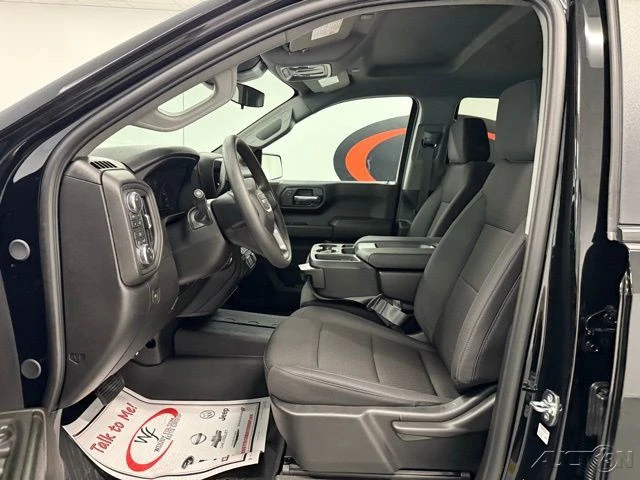 2026 GMC Sierra 5th Gen - Image 9 of 12