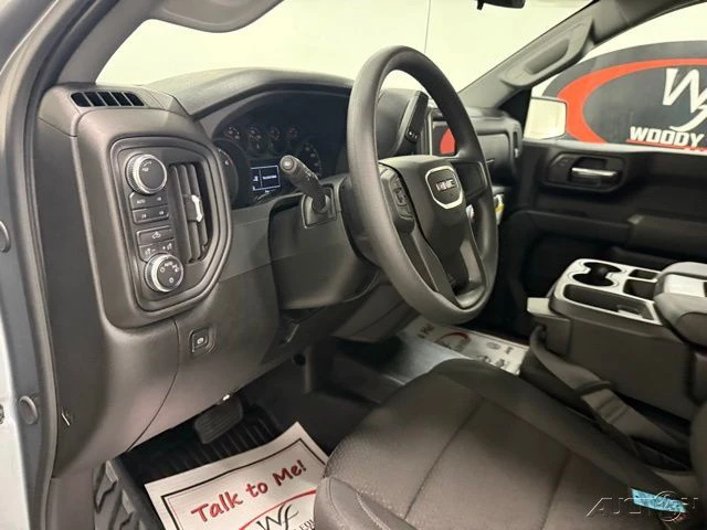 2026 GMC Sierra 5th Gen - Image 12 of 21