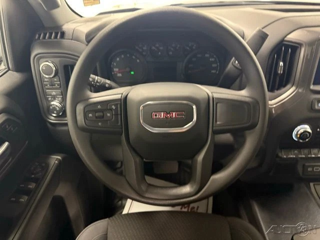 2026 GMC Sierra 5th Gen - Image 17 of 21