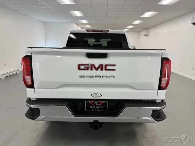 2026 GMC Sierra 5th Gen - Image 7 of 20