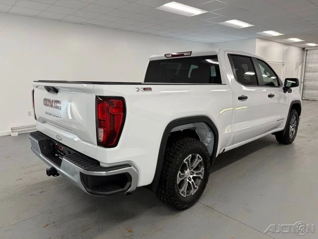 2026 GMC Sierra 5th Gen - Image 6 of 20