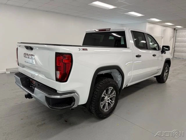 2026 GMC Sierra 5th Gen - Image 6 of 21