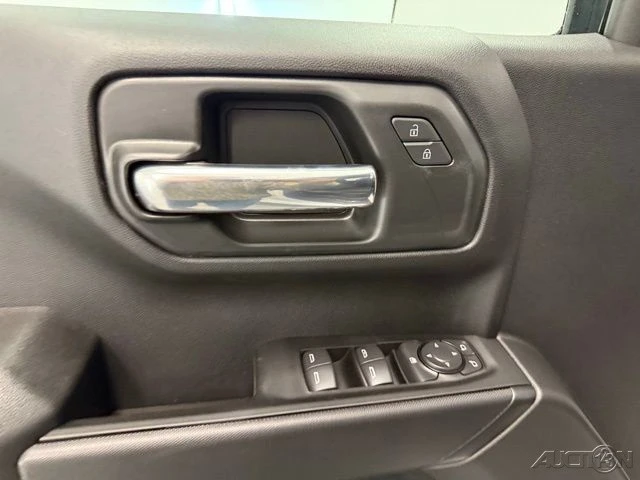 2026 GMC Sierra 5th Gen - Image 15 of 21
