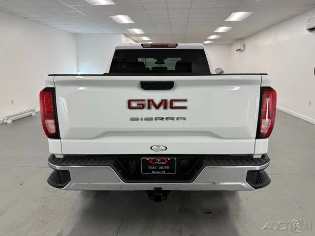 2026 GMC Sierra 5th Gen - Image 7 of 21