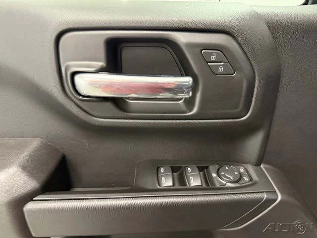 2026 GMC Sierra 5th Gen - Image 14 of 21