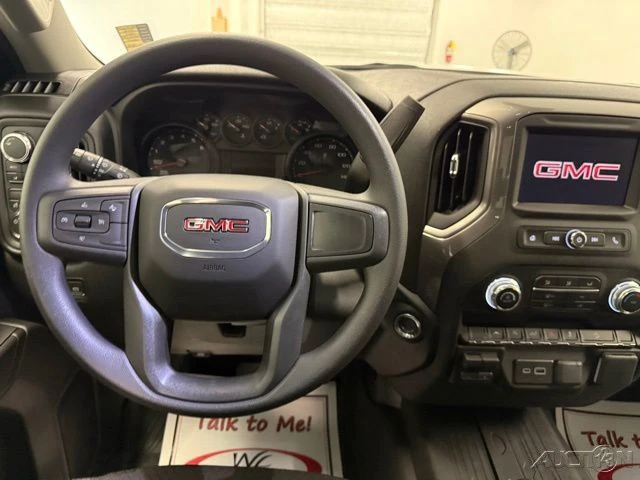 2026 GMC Sierra 5th Gen - Image 17 of 21