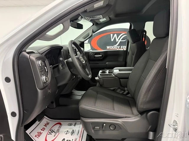 2026 GMC Sierra 5th Gen - Image 9 of 21