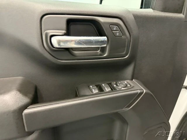 2026 GMC Sierra 5th Gen - Image 14 of 20