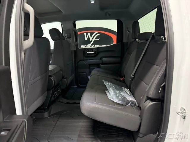2026 GMC Sierra 5th Gen - Image 15 of 20