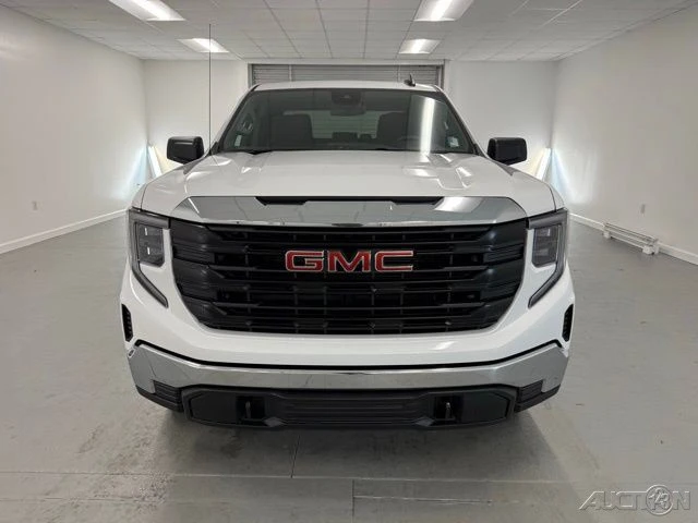 2026 GMC Sierra 5th Gen - Image 2 of 20
