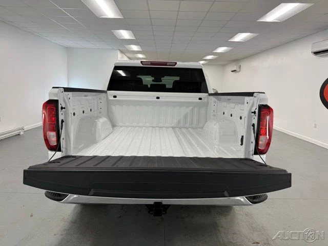 2026 GMC Sierra 5th Gen - Image 8 of 20