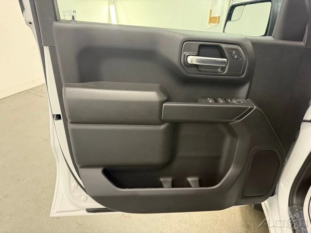 2026 GMC Sierra 5th Gen - Image 12 of 20