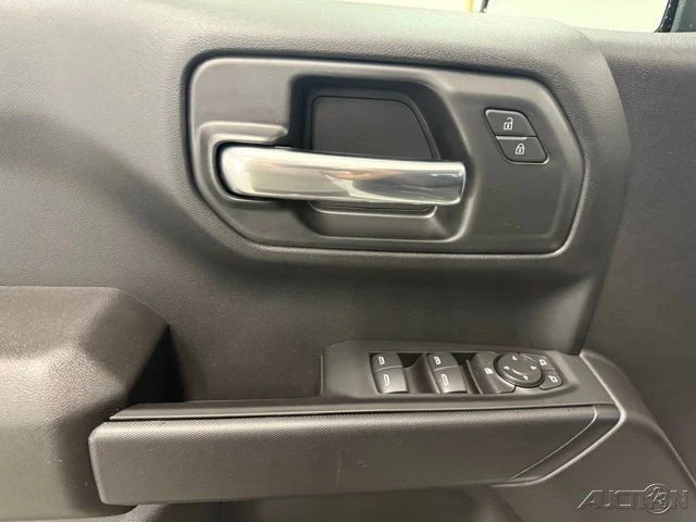 2026 GMC Sierra 5th Gen - Image 13 of 20