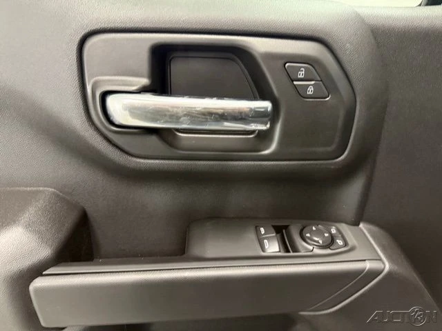 2026 GMC Sierra 5th Gen - Image 14 of 19