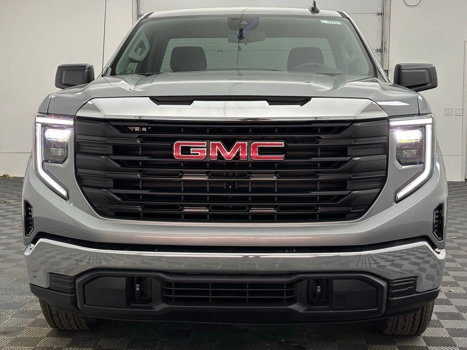 2026 GMC Sierra 5th Gen - Image 11 of 12