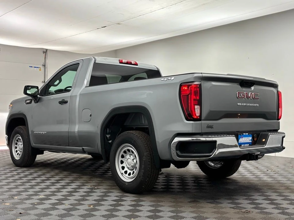 2026 GMC Sierra 5th Gen - Image 8 of 12