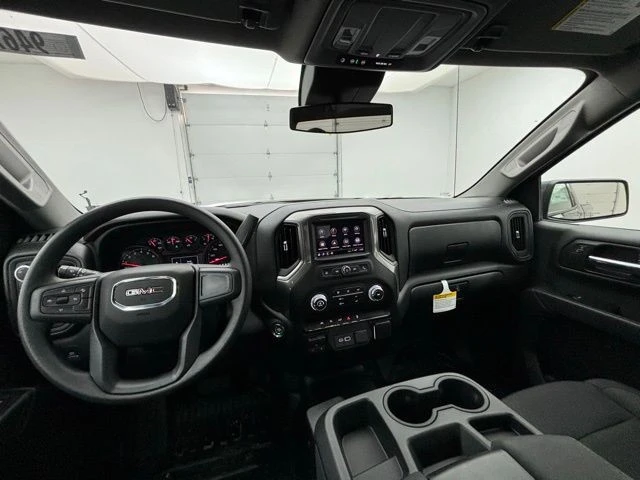 2026 GMC Sierra 5th Gen - Image 2 of 12