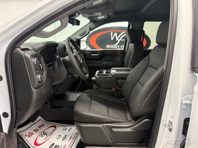 2026 GMC Sierra 5th Gen - Image 9 of 20