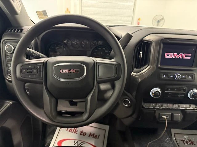 2026 GMC Sierra 5th Gen - Image 17 of 20