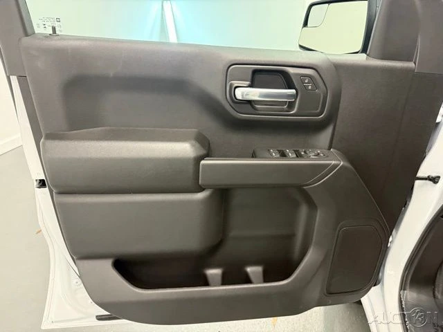 2026 GMC Sierra 5th Gen - Image 13 of 20