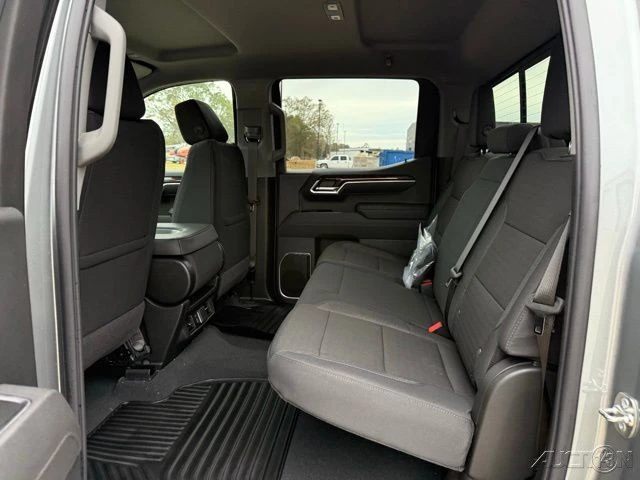 2026 GMC Sierra 5th Gen - Image 15 of 21