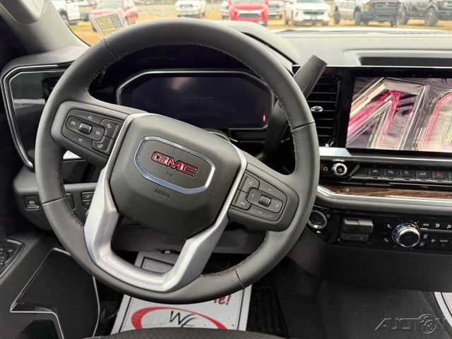 2026 GMC Sierra 5th Gen - Image 17 of 21