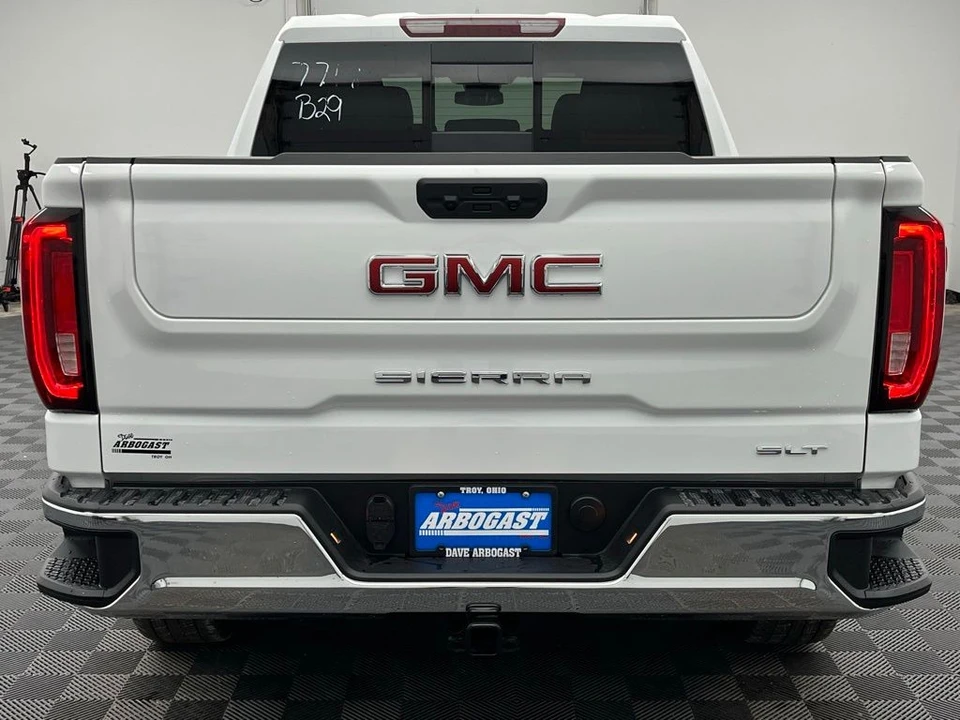 2026 GMC Sierra 5th Gen - Image 10 of 12