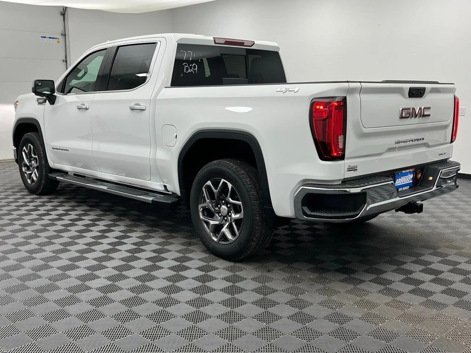 2026 GMC Sierra 5th Gen - Image 12 of 12