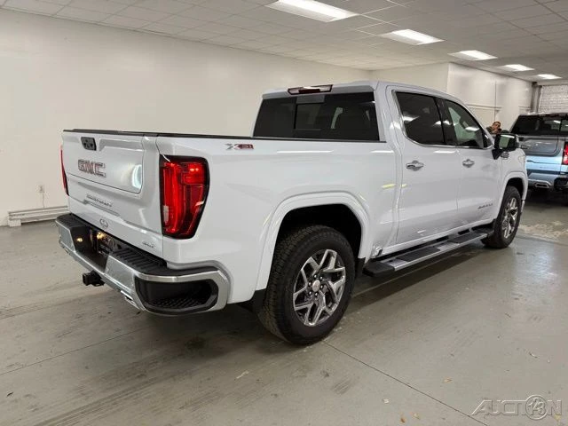2026 GMC Sierra 5th Gen - Image 7 of 21