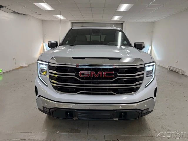2026 GMC Sierra 5th Gen - Image 2 of 21