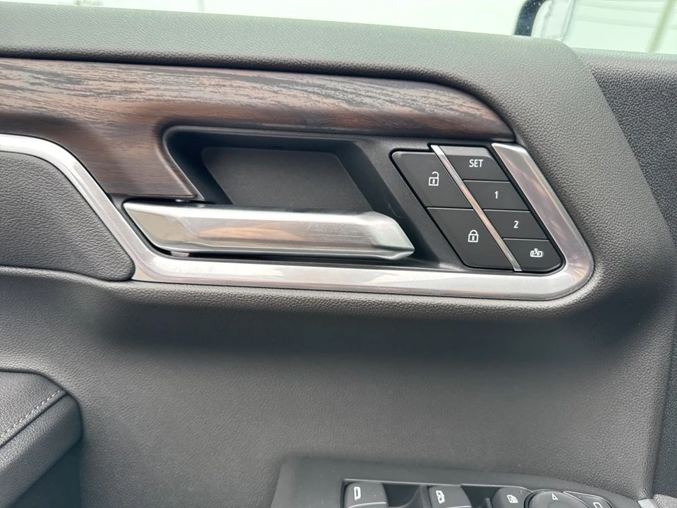 2026 GMC Sierra 5th Gen - Image 11 of 12