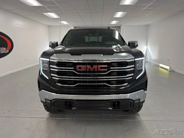 2026 GMC Sierra 5th Gen - Image 2 of 12