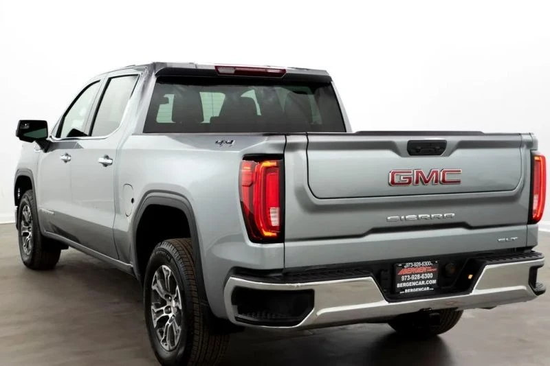 2026 GMC Sierra 5th Gen - Image 11 of 12