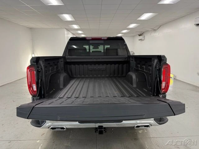 2026 GMC Sierra 5th Gen - Image 8 of 21