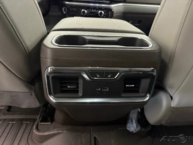 2026 GMC Sierra 5th Gen - Image 17 of 21
