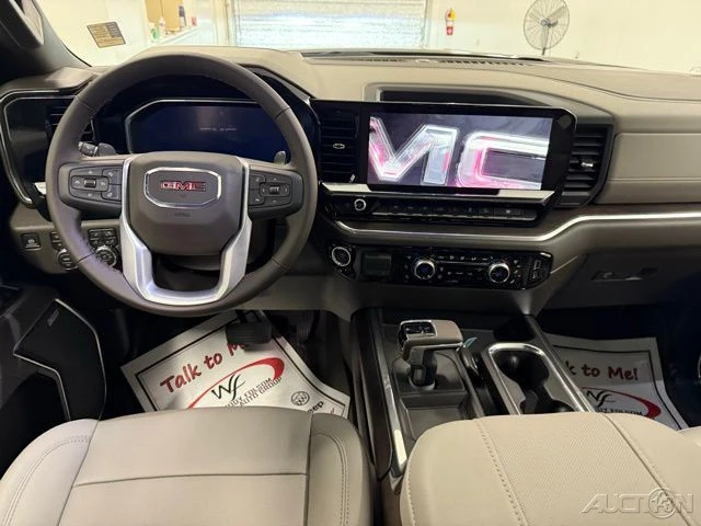 2026 GMC Sierra 5th Gen - Image 19 of 21