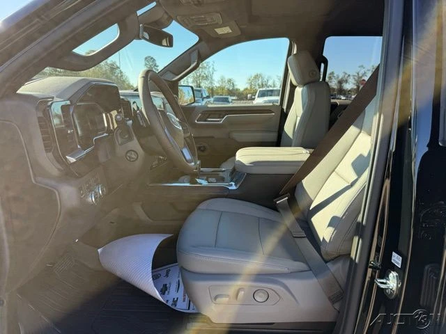 2026 GMC Sierra 5th Gen - Image 9 of 21