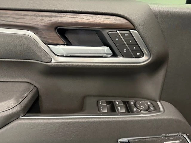 2026 GMC Sierra 5th Gen - Image 14 of 21