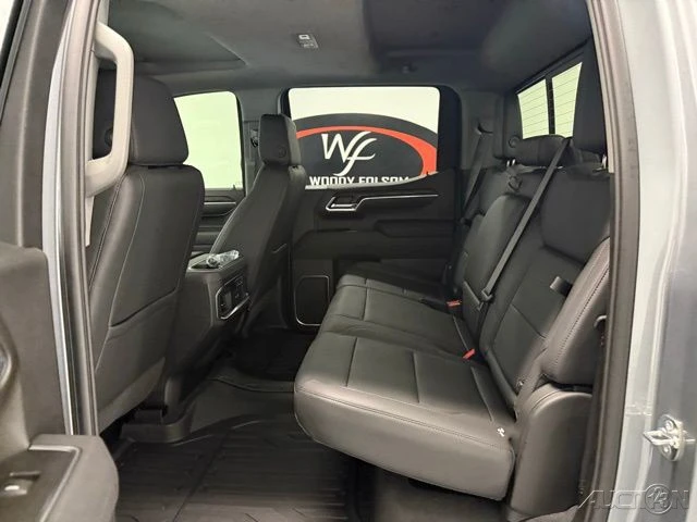 2026 GMC Sierra 5th Gen - Image 16 of 21