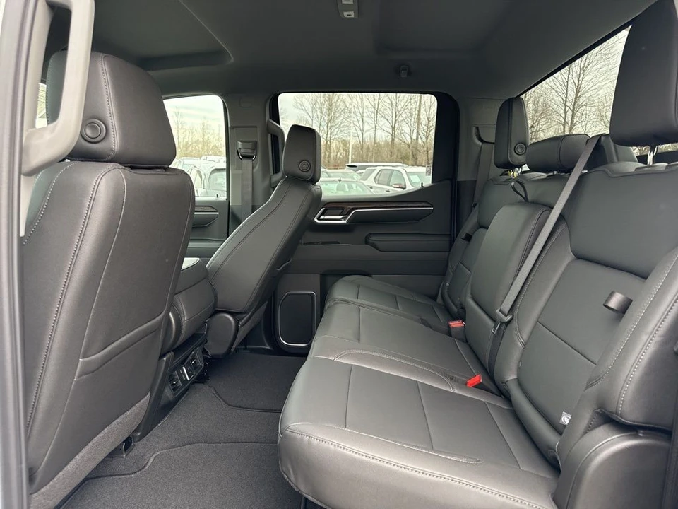 2026 GMC Sierra 5th Gen - Image 12 of 12