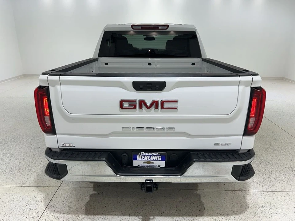 2026 GMC Sierra 5th Gen - Image 4 of 21